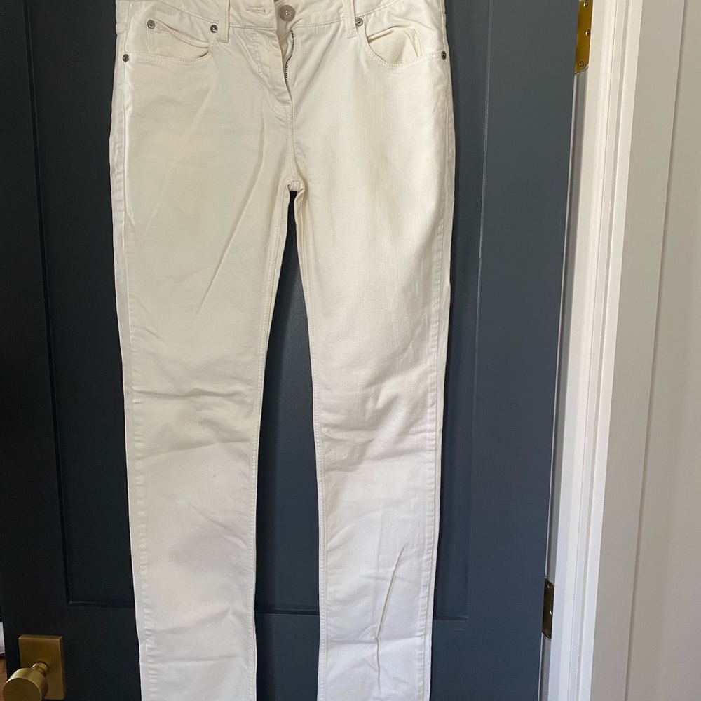 Burberry White Skinny Jeans Sleek Modern Design